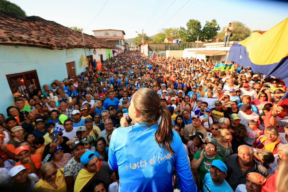 'San Sebastián' Edo Aragua Es tendencia por las imágenes de la concentración de María Corina Machado en dicha localidad