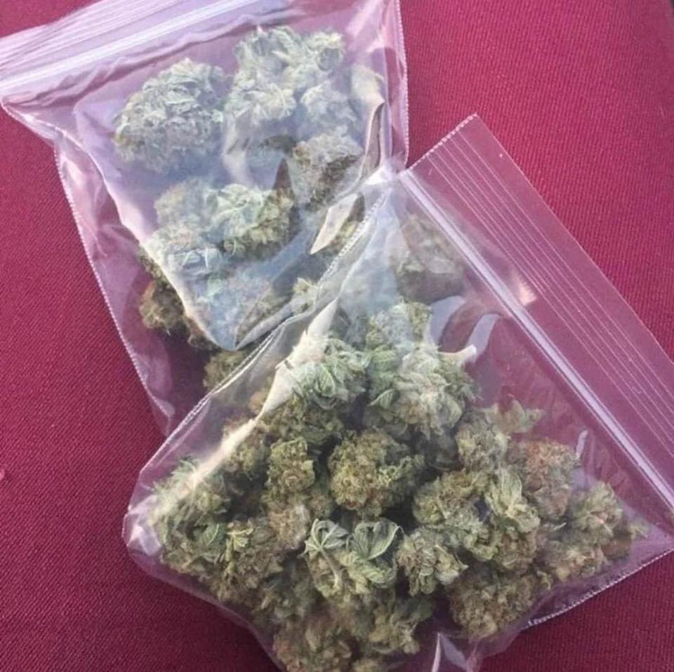 How long would this last you?? 👀 #StonerFam #Mmemberville