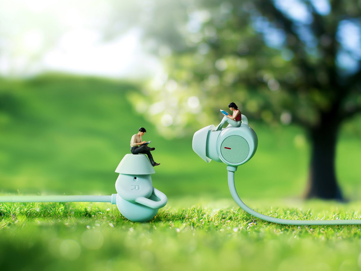 fabrizio_degni's tweet photo. I love it! 🤩 Amazing marketing advertising for the #Huawei #FreelacePro2.

#earbuds #audio #music https://t.co/NoGRjOHK1c