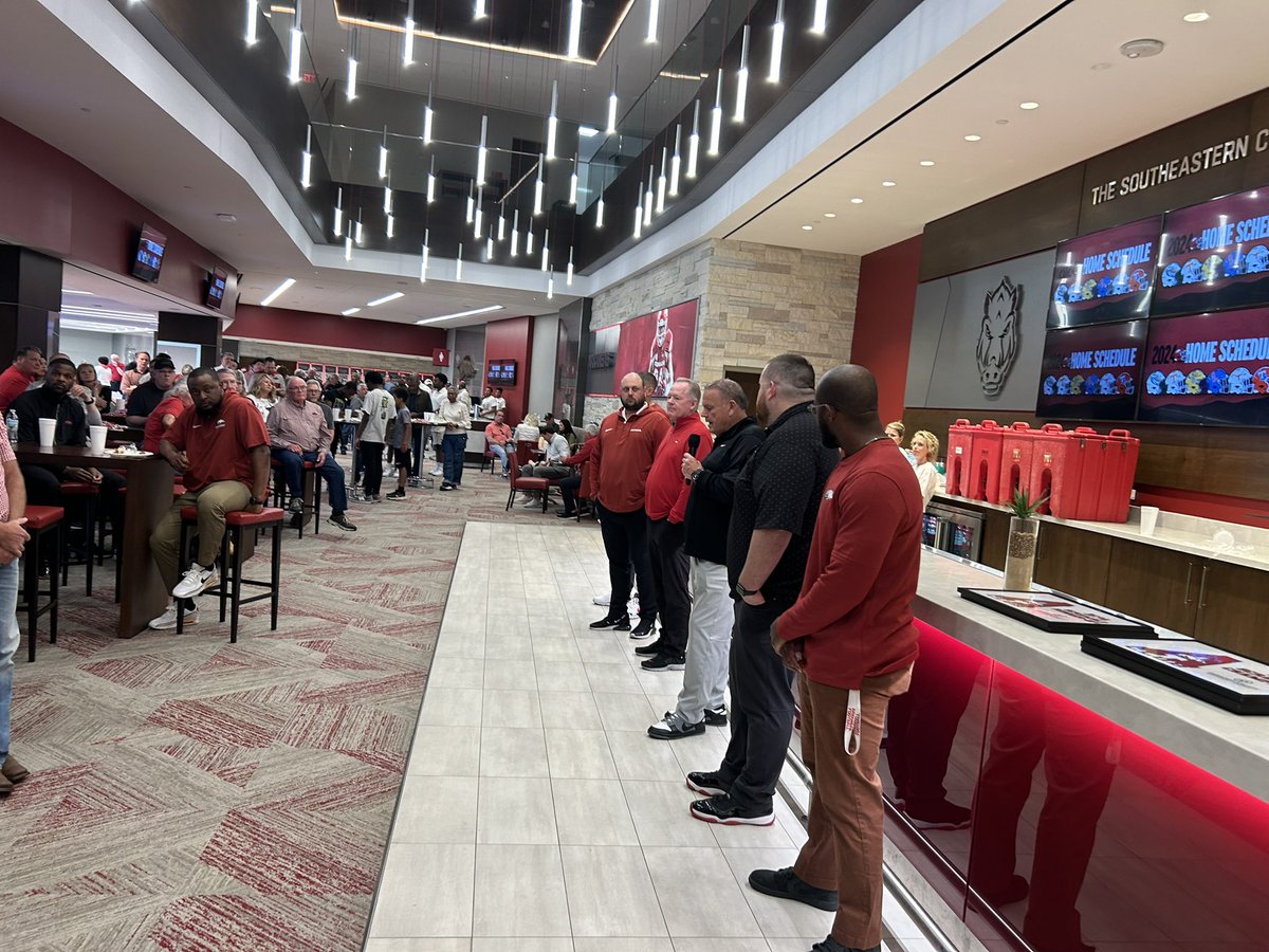 KTHogs's tweet photo. More than 500 in attendance for tonight’s @ArkRazorbacks A Club Spring Reunion Fish Fry! Thanks to @CoachSamPittman and @RazorbackFB staff for coming by to visit with all our former letterwinners. Spring Game tomorrow at Noon. @RazorFoundation @TheCatfishHole  #WPS https://t.co/5WCs5wk2eS