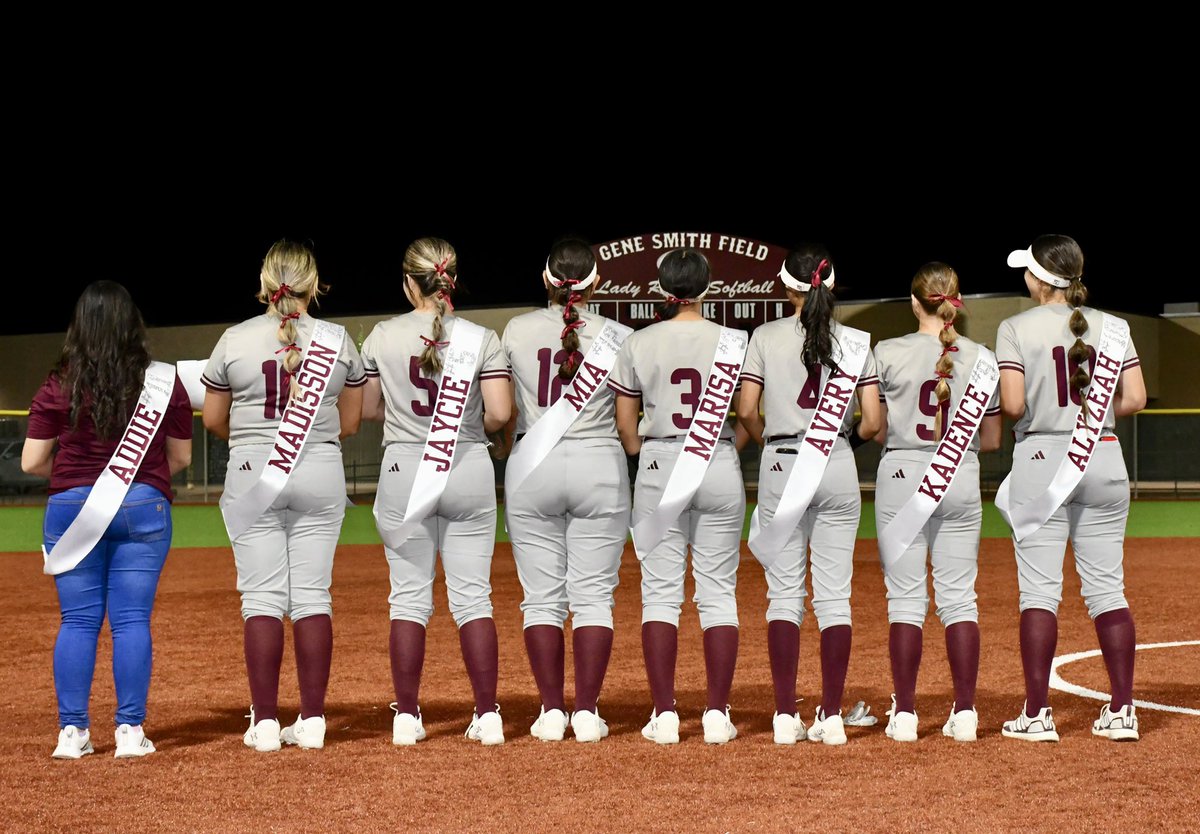 RebSoftball's tweet photo. Your lady rebels have clinched a playoff spot for the first time since 2019!!! 
We are so incredibly proud of this squad and their fight. Special shout out to our seniors. We appreciate all you have done to leave your mark on this program. Once a rebel, always a rebel. #earnit https://t.co/NRSMjTJuk8