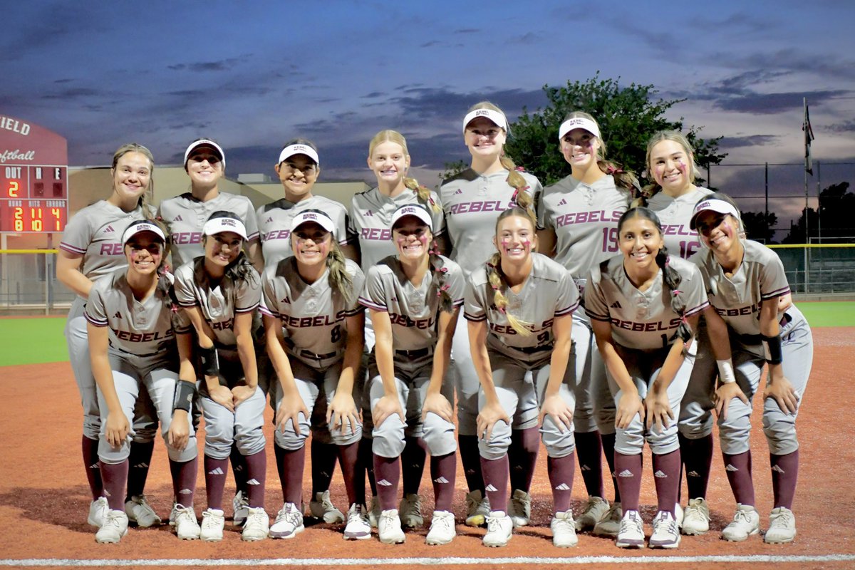 RebSoftball's tweet photo. Your lady rebels have clinched a playoff spot for the first time since 2019!!! 
We are so incredibly proud of this squad and their fight. Special shout out to our seniors. We appreciate all you have done to leave your mark on this program. Once a rebel, always a rebel. #earnit https://t.co/NRSMjTJuk8