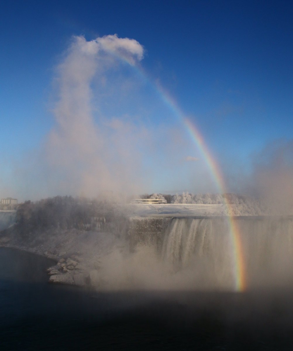 FototakerTony's tweet photo. Did you know the #bestPlace to catch a #rainbow while at #theFalls is on the #CanadianSide at #HorseshoeFalls. #Rainbows can be seen on both the #AmericanSide and across the border, if you're there at the correct time! The Horseshoe Falls always sends up a #cloudofMist and those vapors will catch the #sunlight when your camera is in the #correctPosition. YOU need to find where that spot is! Can't tell you everything! ;) #GoodLuck! @NiagaraParks @NiagaraFalls @TourismNiagara @NiagaraRegion @CanadaNY