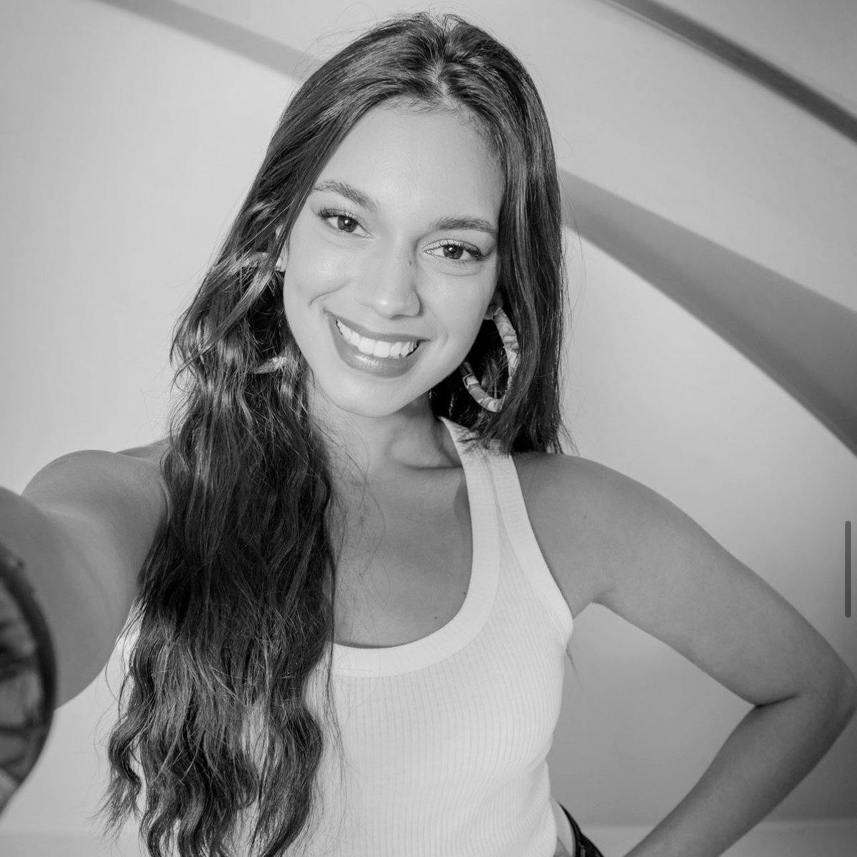 9snayp's tweet photo. Se esse Tweet passar em sua TL deixe uns votinhos na esvaziadora de pautas. #ForaAlane 

RT, GALERA!!! 🔁

LINK: https://t.co/dL4jNxvHeo https://t.co/28T3LrXKLw