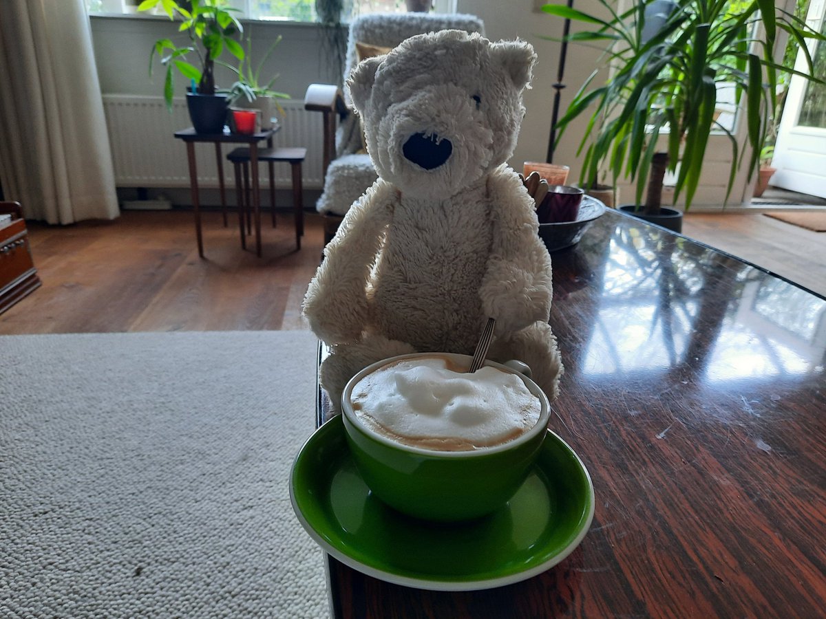 Morning! 'Huge froth! I am going to enjoy this coffee'