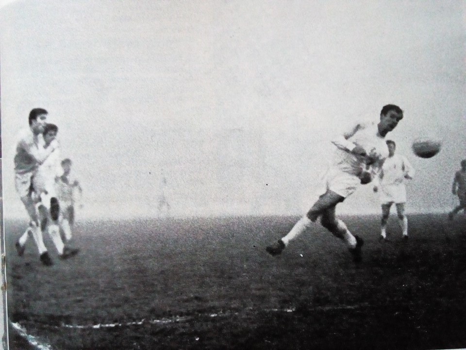 On this day 1968 over 38,000 saw the Sky Blues go down 1-0 at Highfield Road to Leeds, Terry Hibbitt (Kenny's brother) scoring for the visitors.