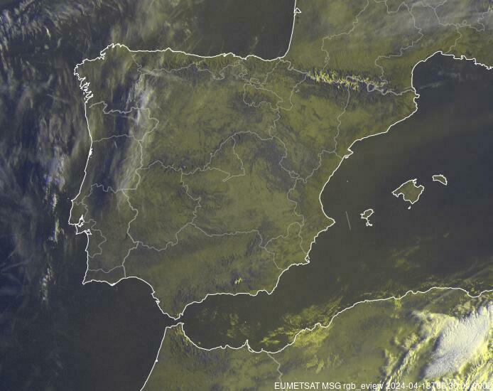☀️ Bos días! Imos a por outra xornada de sol en toda #Galicia, cun lixeiro descenso térmico no norte e na costa oeste, pero en xeral vai seguir a calor. Ventos frouxos, a partir de mañá pola tarde irá entrando o nordés.
