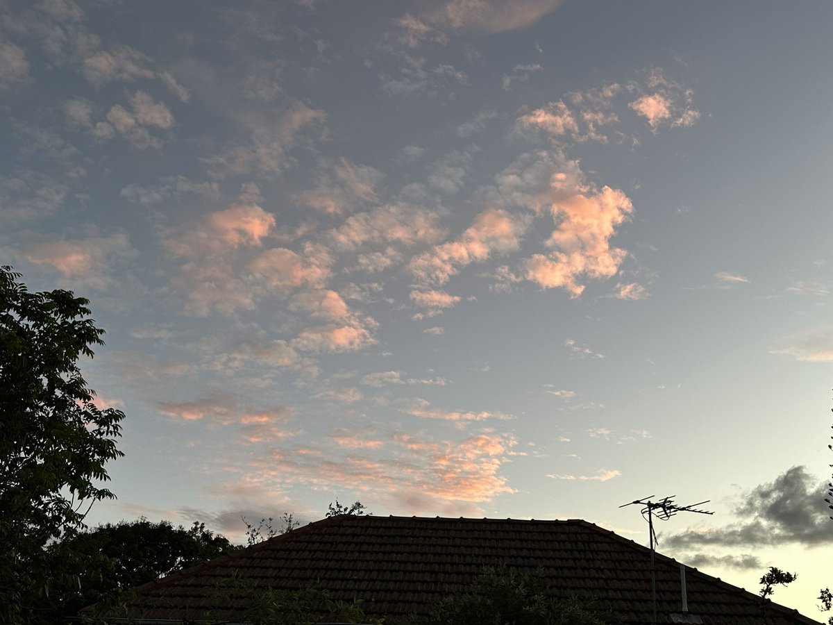Cool, pink #sunset in #Brisbane