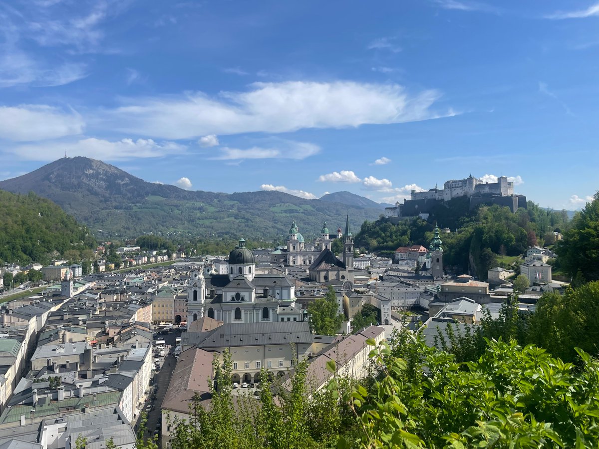 I'm just back from my trip to Austria, and what a breathtaking place. Salzburg was incredible! Absolutely beautiful. Unreal. I feel like I've been in a dream! My legs now ache from all the walking!