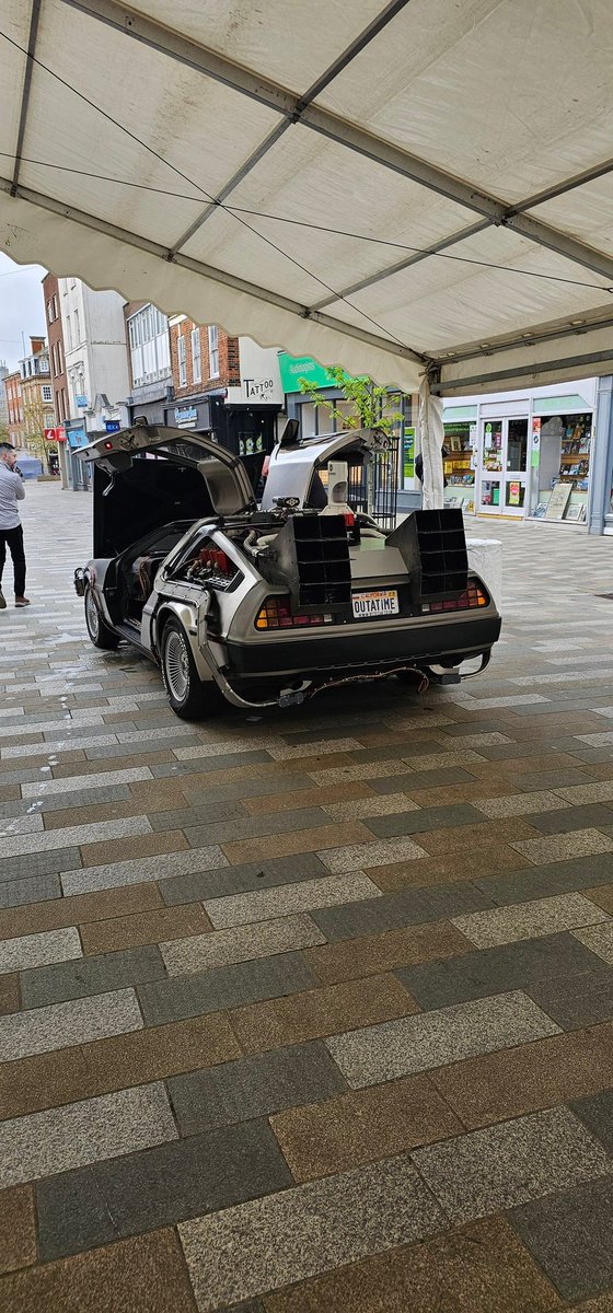 Anyone call for a time machine???
She's a thing of beauty 😍 

#BackToTheFuture #88MPH #HoverBoard #MartyMcFly #DeLorean #DMC #OUTATIME