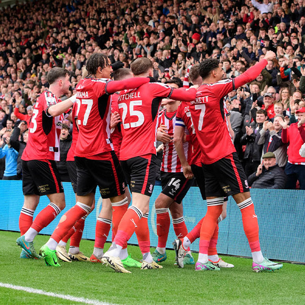 Lincoln City FC Tickets tweet media