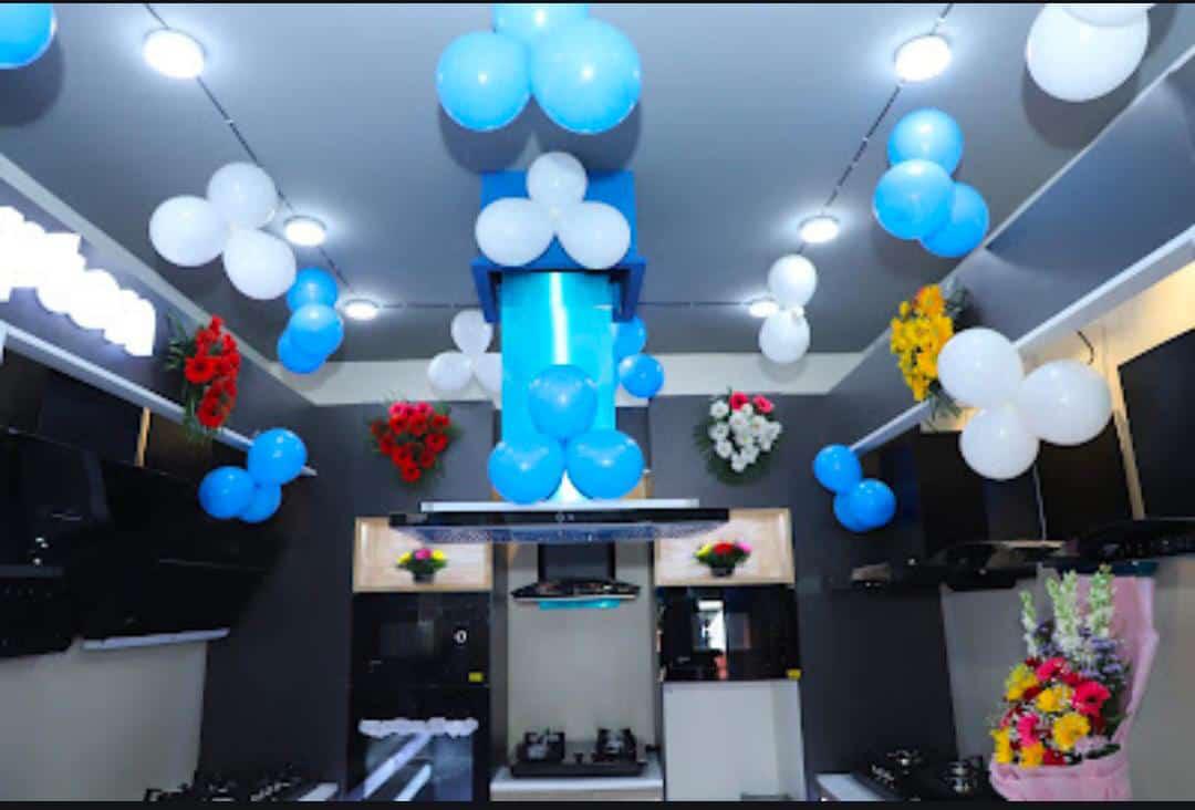 CromptonKitchen's tweet photo. Bhopal, get ready to experience the kitchen of your dreams! We are thrilled to announce the grand opening of our brand new store S V Enterprises, Bhopal.

We’re bringing a revolution to your kitchen with a stunning selection of built-in appliances designed for efficiency, innovation, and perfectly suited to Indian cooking.

#GetTheCromptonExperience #CromptonBuiltInKitchenAppliances #NewLaunch #Bhopal #CromptonSignatureStudio #Chimneys #Hobs #Dishwashers #Ovens #Microwaves