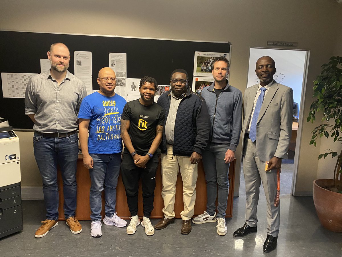 NjobehPatrick's tweet photo. So so privileged to be hosting @go2uj to 2 @ugent  @saeger_sarah Master students, 3 @sciensano, 1 @MizzouNews #researcher, 2 #professors 4rm @theNWU and @UNIZULUongoye  same time on exchange programmes 4 various intl projects on #foodsafety. Full of field trips, lab visits &amp; fun https://t.co/2BajyTLJUK