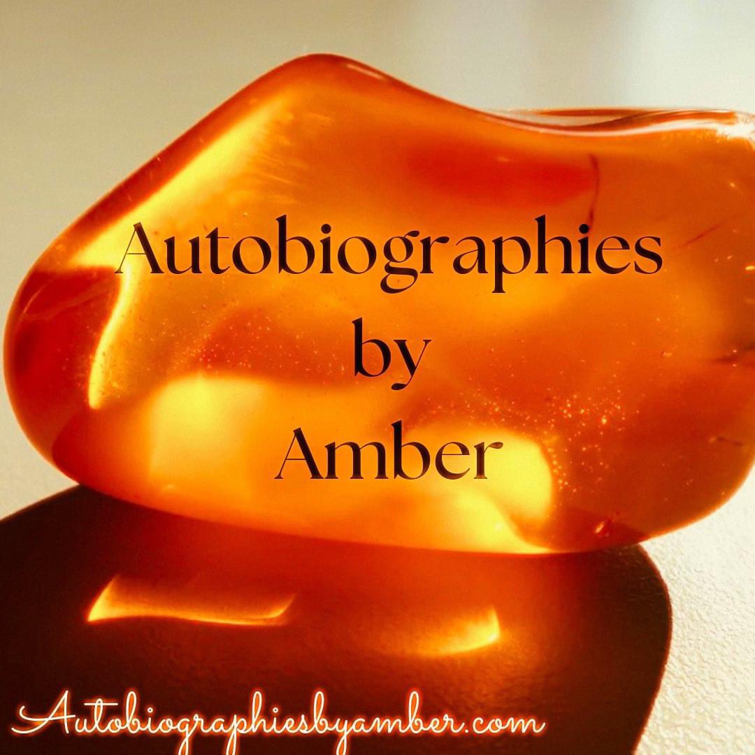 Off to do my final interview with my lovely client, Thelma, this morning! I could listen to this amazing lady all day - it’s an absolute honour to capture memories of her life knowing that future generations of her family will read about them. 🤗 #autobiography #ghostwriter