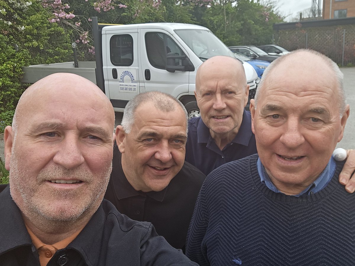 Burnage reds and 2 Stockport hitchhikers  on the way Bournemouth 🇾🇪🇾🇪🇾🇪 UTFR <a href="/Wingy_1971/">Stephen Lee</a> <a href="/gary302/">Gary Thompson</a>