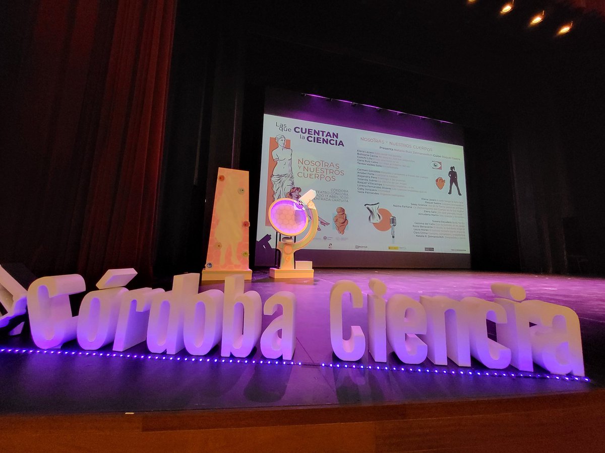 Todo listo para arrancar #LasQueCuentanLaCiencia. Nervios de los buenos por compartir espacio con tanta diosa. Se puede seguir aquí 👉 youtube.com/live/sFkOKqc4I…