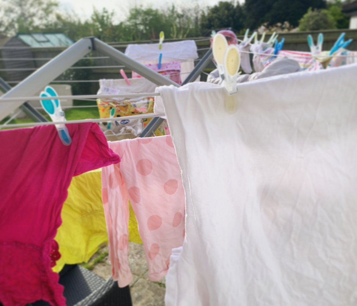 Sascha_Williams's tweet image. Currently trying to pinpoint the exact moment when I got old and became the person who gets excited when they remember to put the washing out before they leave the house in the morning. 
#gettingold #life #mumlife #mundane