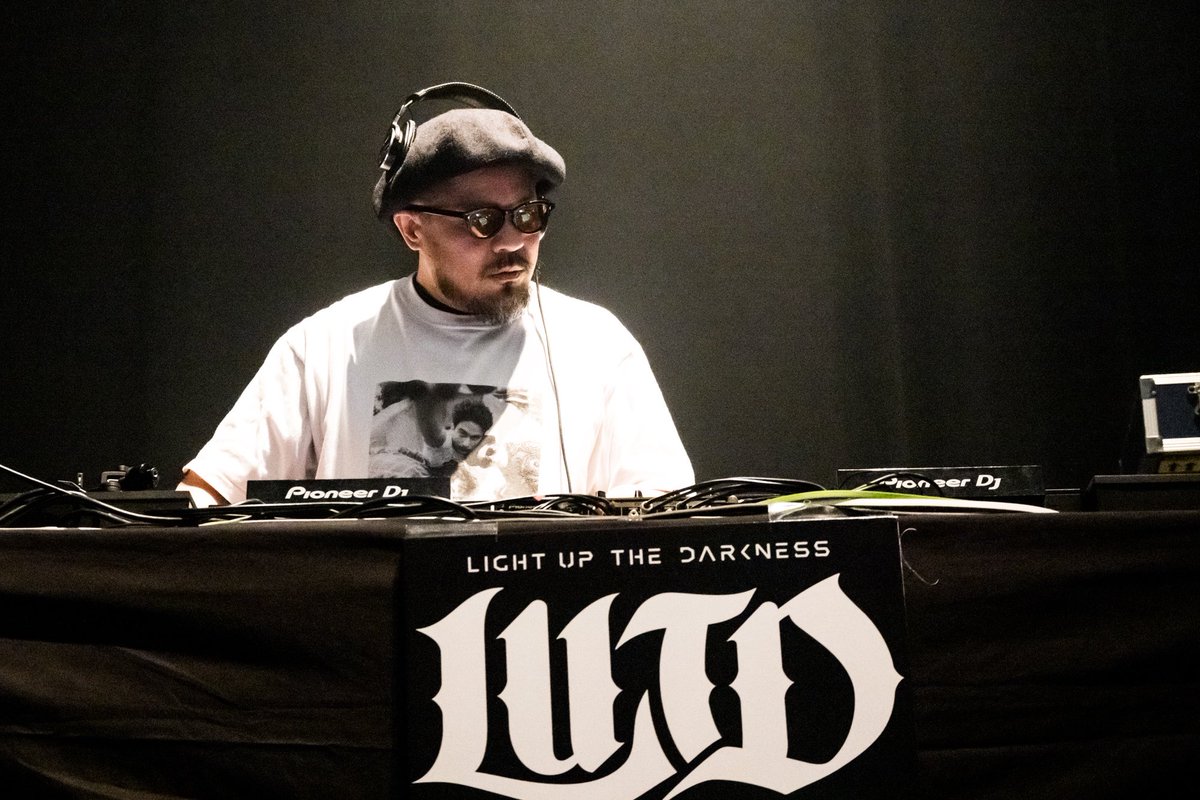 LUTDGIGS's tweet photo. 【📸PHOTO】
LIGHT UP THE DARKNESS vol,03
VIRGOwearworks 20th Anniversary SP
「L.U.T.D GIGS」
⁡
2024/03/09（sat）
東京ガーデンシアター
⁡
■DJ
濱田 大介（Little Nap COFFEE STAND）
⁡
Photo by Maki Ishii
＠ishii_maki 
⁡
その他の写真はこちら
https://t.co/RSIRFgCtE5
⁡
#lutdgigs https://t.co/c8AgfA9Pi1