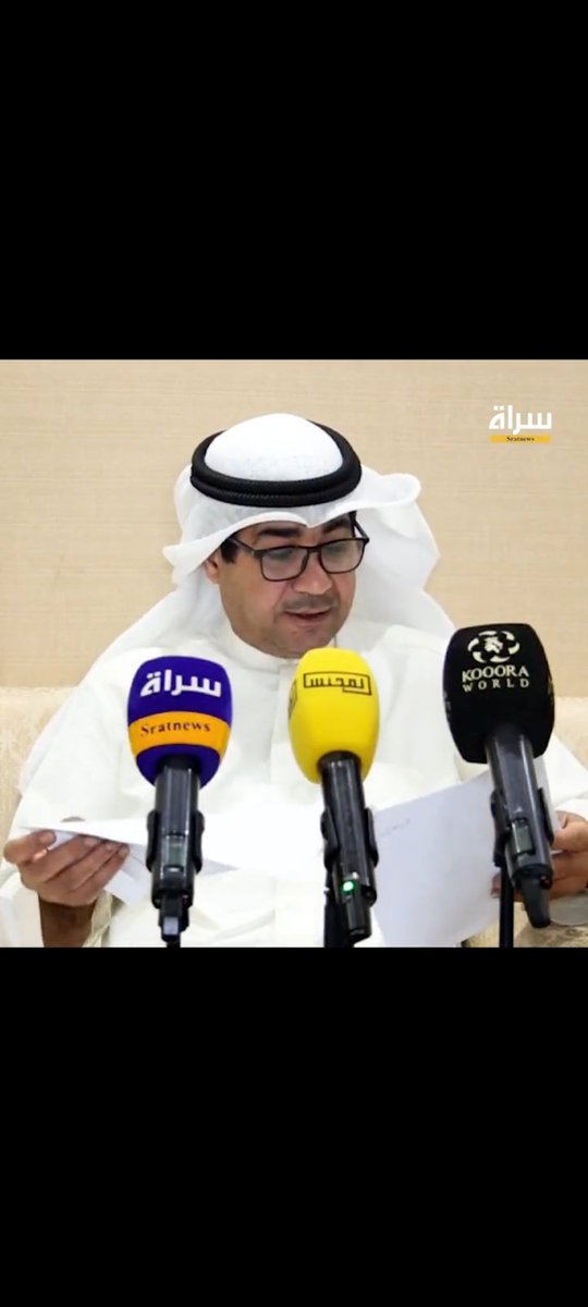 رئيس اللجنة الإنتخابية في انتخابات #نادي_الجهراء #عبدالله_خلف_العنزي: 
عيب ع انسان يكون رئيس يسوي العاده السريه يقول انا ابغى اكون كلب لك احط لكم صور حق كلامه كول في سناب