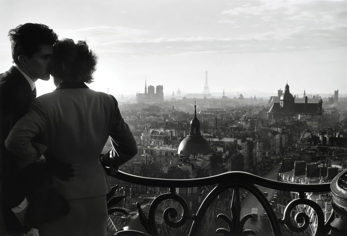 Willy Ronis - Les amoureux de la Bastille - Paris, 1957