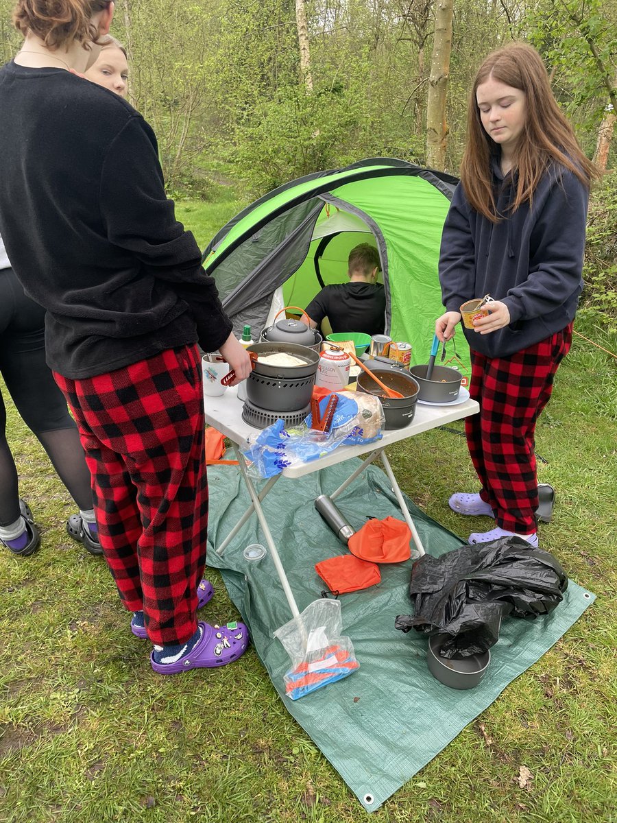 MissARonald's tweet photo. @LuttHigh Silver dofe morning number 1 , breakfast time https://t.co/VjixkugZj5