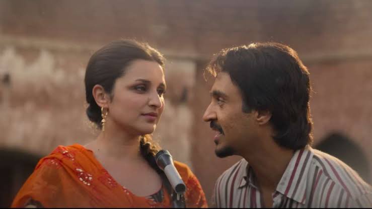 Great to see @ParineetiChopra as Amarjot - an equally important part of #AmarSinghChamkila’s journey to becoming a record breaking artist. With the perfect mannerisms, expressions and singing style; Chopra brings Amarjot to life with an effortless performance! She is brilliant.