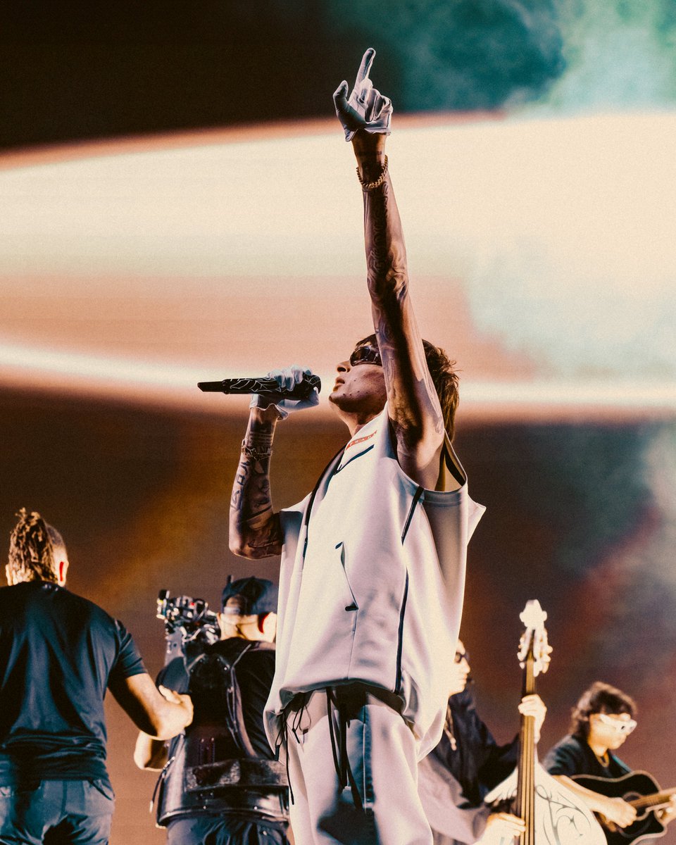 coachella's tweet photo. La Doble P @ElPesoPluma https://t.co/9x8S9R2J9p