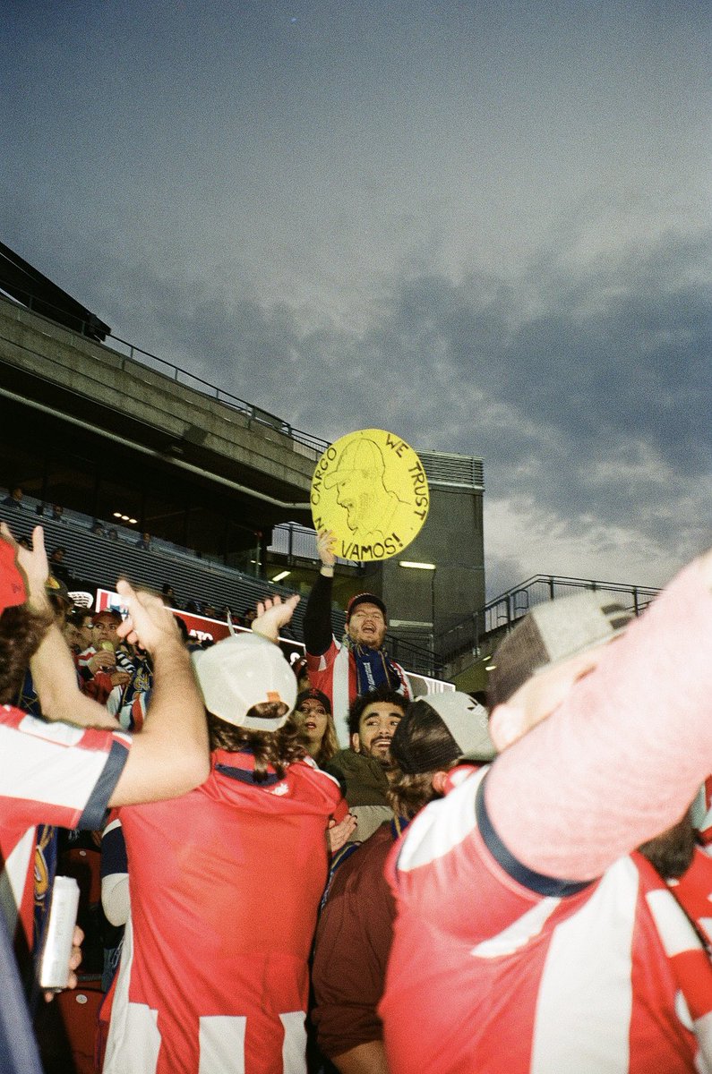 TheAaronHooper's tweet image. When Saturday Comes 
🔴⚪️🔴⚪️🔴
@atletiOttawa 

🎞️📸👋🏽

 #CanPL #Ottleti #35mm