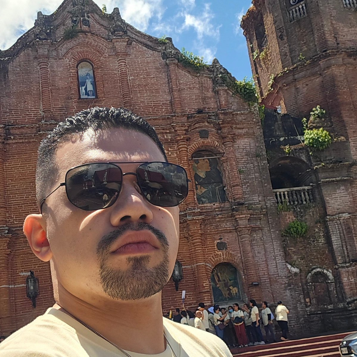 pauloMDtweets's tweet photo. 3rd stop of the #EasterPilgrimage here in the South.

📍St. John the Baptist Parish, Liliw, Laguna

#MCBViaLucis24
#MCBViaLaguna https://t.co/AfWvze7HMb