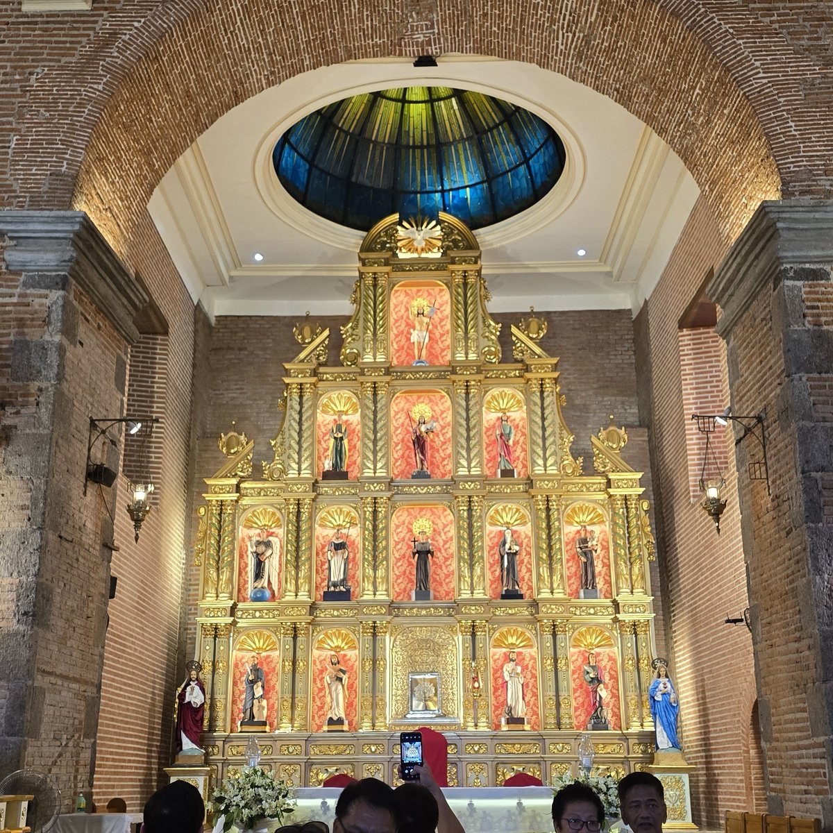 pauloMDtweets's tweet photo. 3rd stop of the #EasterPilgrimage here in the South.

📍St. John the Baptist Parish, Liliw, Laguna

#MCBViaLucis24
#MCBViaLaguna https://t.co/AfWvze7HMb