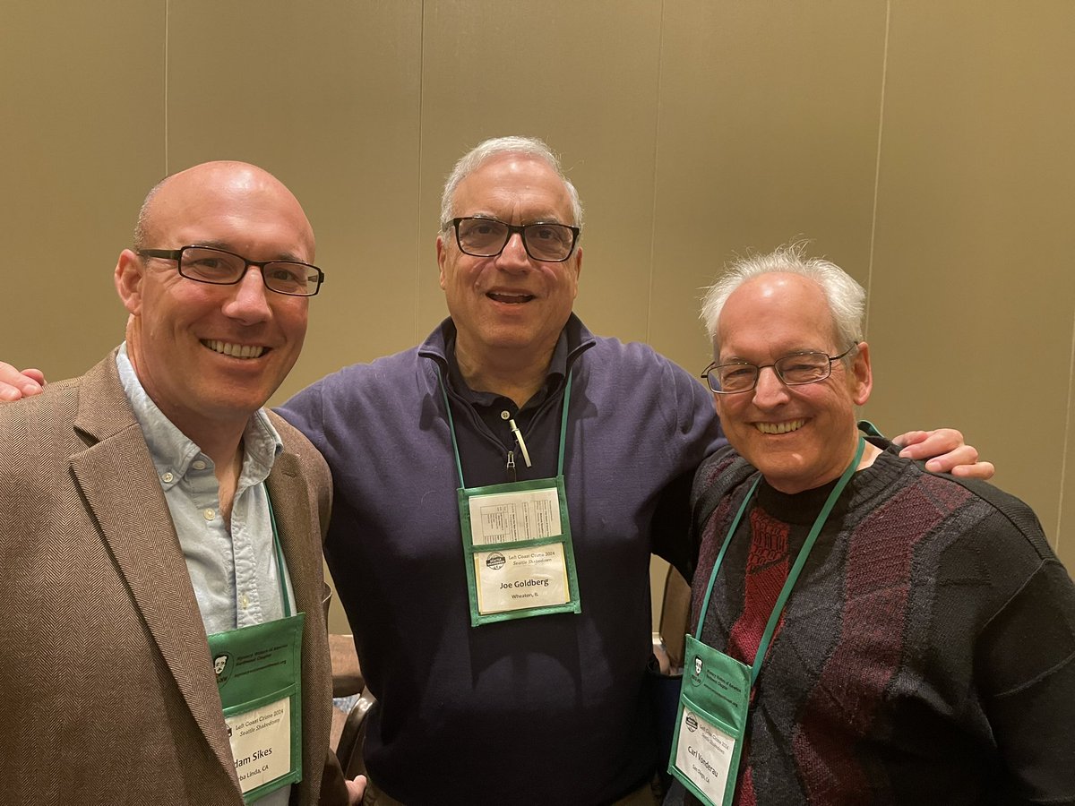 Who did I see at Left Coast crime? Two amazing #authors and great guys <a href="/Adam_R_Sikes/">Adam Sikes</a> (THE UNDERHANDED) and <a href="/CarlVonderau/">Carl Vonderau</a> (SAVING MILES). Get their #books!

#WritingCommunity #fiction #writers