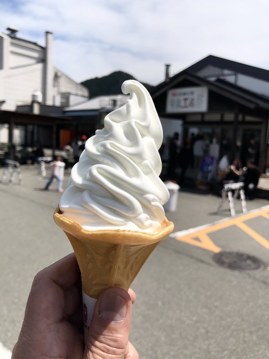 platinumfinger's tweet photo. 食べます食べます♪ https://t.co/yi8j3V1ISt