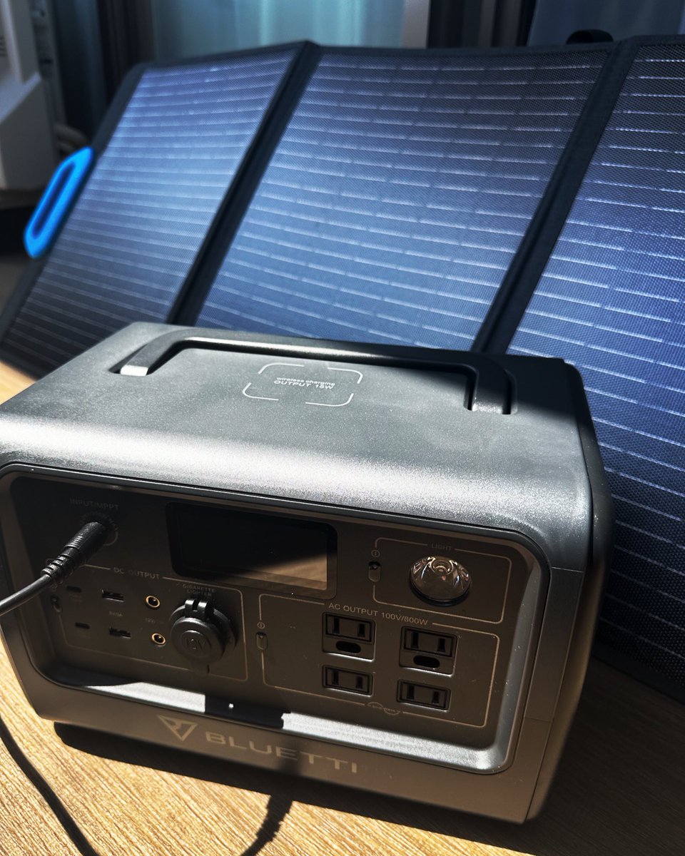 nfas0821's tweet photo. 夜のアジングに備えて充電。
天気が良いと捗る🫡
#BLUETTI
#EB70S https://t.co/kwbn0hIff9