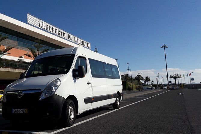 dott_tickets's tweet photo. Come off the #plane, pass through #security successfully & #meet your #airport #shuttle #driver, who will take you to your #SantaCruz, #Caniço or #Funchal #accommodation.
To book or enquire, quote Ref: VIT/PSS👉https://t.co/KrRLaNApzZ
#sightsee #discover #discounts #travel https://t.co/SalBDKjmK2