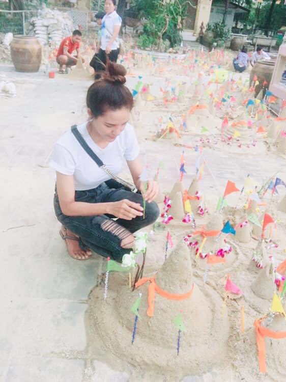 phunyanuch2538's tweet photo. สาดน้ำมันเชย วิ่งมาหอมเเก้มเลยจ่ะ 😘
#เกาะสมุย #บ้านใต้ #hoteljob https://t.co/e7WQWQNn1j