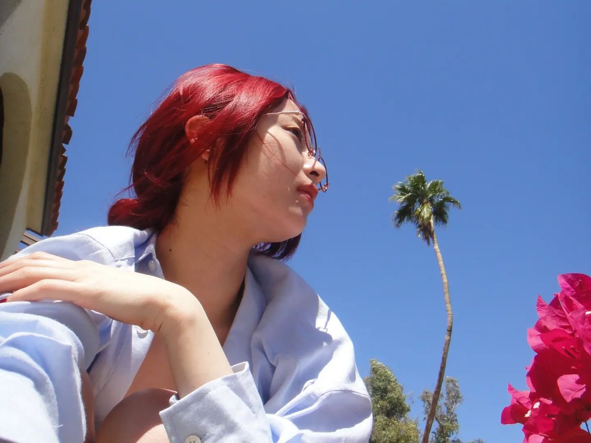 yunjin instagram update