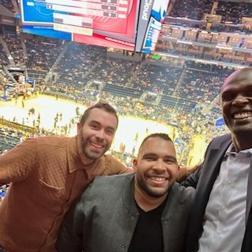 afoyle3131's tweet photo. Got the chance to hang out with the folks in the Tri Net Suite at Chase Center.
The Dubs hosted the New Orleans Pelicans.
#dubnation #trinetsuite #chasecenter #nba #warriors #nola #pelicans #adonalfoyle
๐ทAfoyle https://t.co/s6FgJ1ESjf