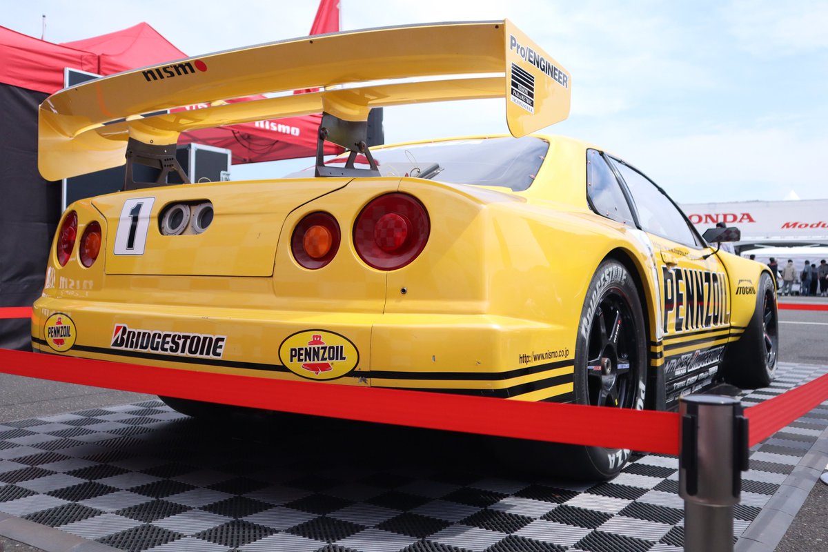 【SUPER GT】[スタンド側NISMOブースより] 展示車紹介1⃣ レースカー展示 ✅1999 JGTC PENNZOIL NISMO GT-R 今年は、NISMO40周年、SUPER GT30周年を記念して、JGTC/SUPER GTで活躍した様々なマシンをセレクトする予定です #GoGoNISSAN2024 #NISSAN #NISMO #NISMO40th #SUPERGT #SUPERGT30th