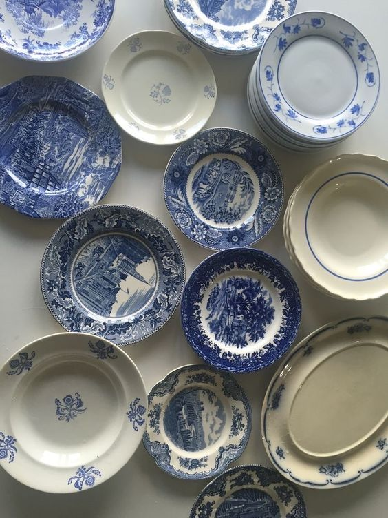 etherealdior's tweet photo. obsessed with toile de jouy lately https://t.co/5sWnKBoAWi