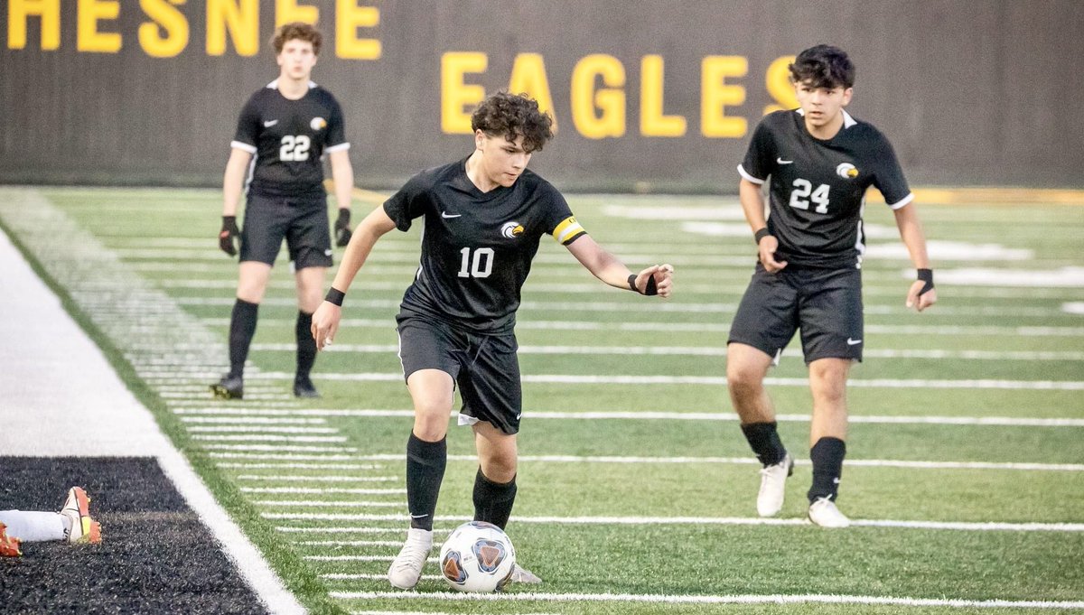 Chesnee Soccer Picks Up Key Region Win Over Landrum In Penalty Kicks on Friday Night 

@BSSportsJournal @Chesnee_Eagles @ChesneeUpdates 

@AndrewEison was there to tell the story 

boilingspringssportsjournal.weebly.com/chesnee/eagles…
