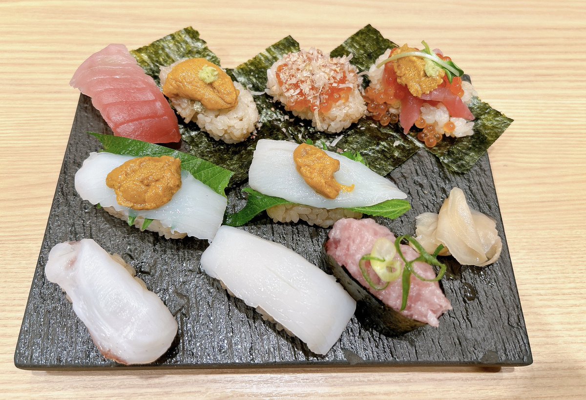 GameChanger_39's tweet photo. 杉玉で三井の寿🍶
しかし何かが足りない…🐟🐙
#杉玉 https://t.co/Qh1X3npaXE