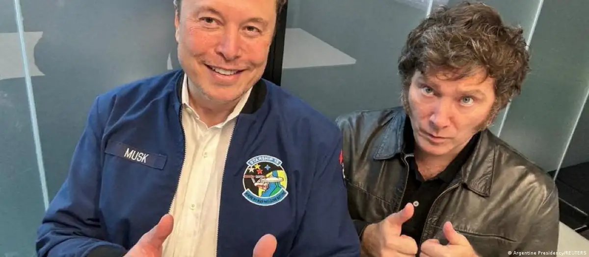 #Milei y #ElonMusk afianzan su 'bromance' tras reunión en #Texas El presidente argentino y el magnate estadounidense acordaron realizar en #Argentina un 'gran evento' próximamente. (gs) dw.com/p/4eiPb