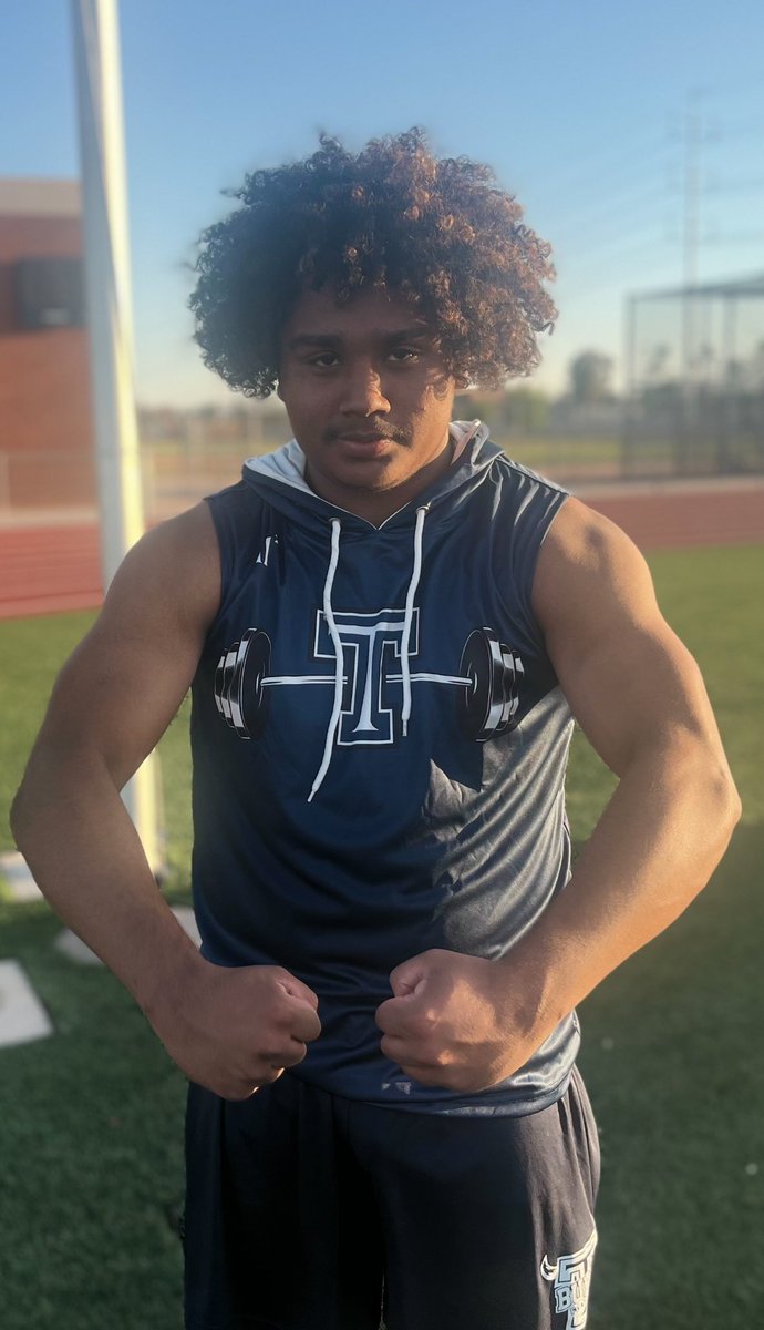 USMCSGTVET's tweet image. Tempe bigs rocking new gear, getting in work today! #Compete #HoggsBallin #TempeTurnAround #BuffaloPride