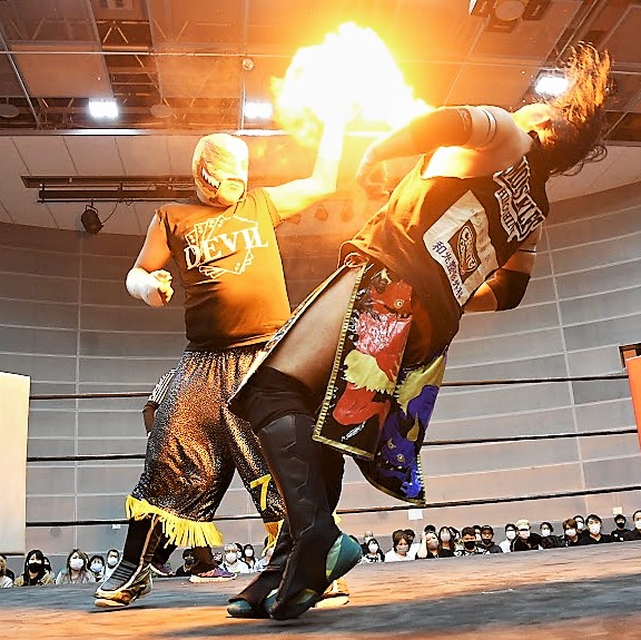 nekoyabunraku's tweet photo. #FBW
#ファイヤープロレス
#DevilMagician https://t.co/4ev2dqtReh