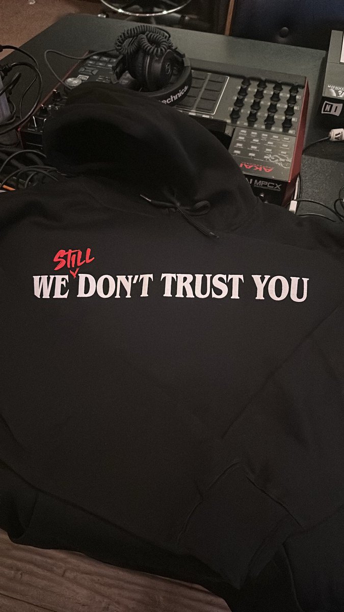 MetroBoomin's tweet photo. https://t.co/d2zBqhbbTH
