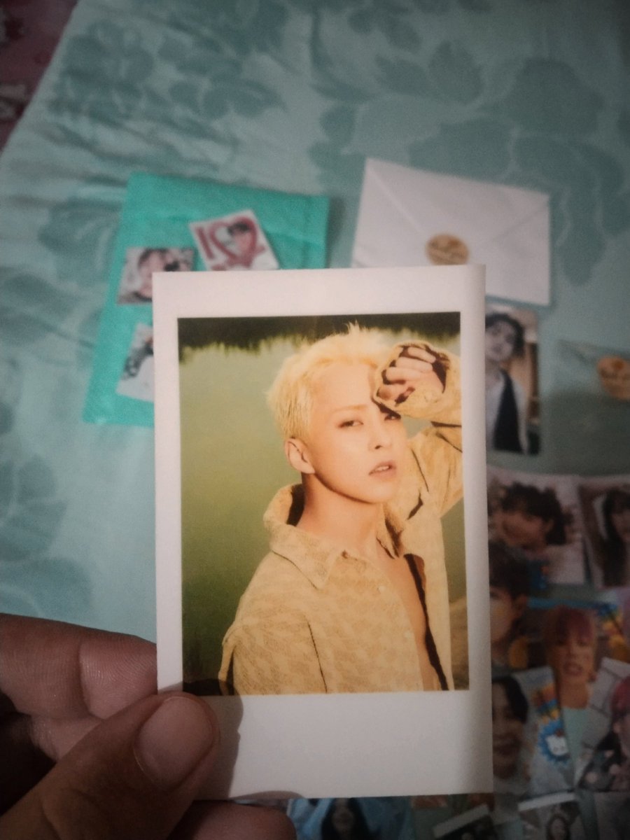 yangiee_jun's tweet photo. Dumating napo siyaaa thank you so much @BeautyScentsss and @xiuberryblues soo happy kasi na uwi si baozi sakin🥹🤍, d rin nag expect ganto ka dami🫶 https://t.co/swuzRgxhaB