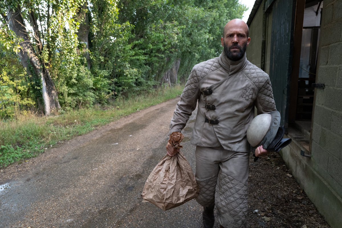 Podcast 211 | THE BEEKEEPER (2024) #JasonStatham stars as a man on a campaign for vengeance. What’s our take on this #DavidAyer film? Tune in to podcast 211 as we discuss #TheBeekeeper. 🎙 Podcast 2️⃣1️⃣1️⃣ ▶️ halfmeasurespodcast.com/post/__211 📺 @beekeepermov on @AppleTV+