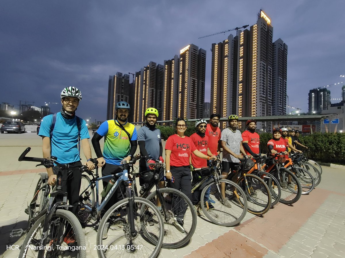 #HyderabadCyclingRevolution @HydcyclingRev It's a great day to start , Cycling with @BYCSIndia @BYCS_org India Director Mrs @DrBhairrviJoshi ji at @healthway11023 @HydCyclingTrack #HyderabadCyclingTrack Thanks @sselvan for the opportunity @md_hgcl @HMDA_Gov @BicycleFuturist