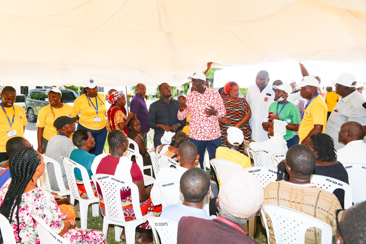 KenyaAirports's tweet photo. Day 2 & the final day of #KAAMedicalCamp taking place at @Kmtc_official grounds in Kilifi County. We had an eventful Day 1 yesterday with the Governor @GideonMungaroM gracing the event. Over 350 patients were attended to & 12 major surgical cases done by @materkenya Doctors. https://t.co/NUnelYFg8q