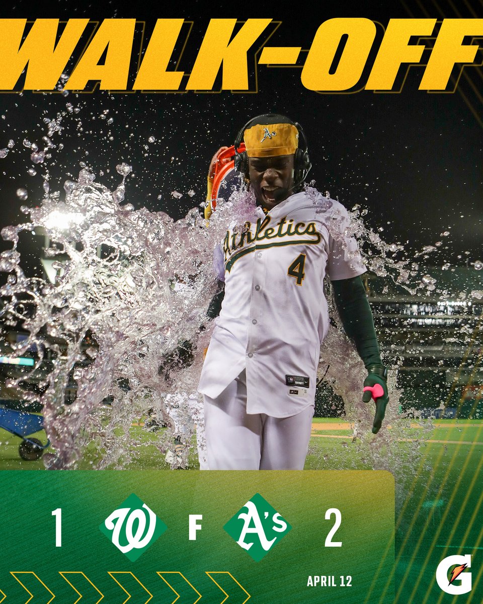 Athletics's tweet photo. WALK 🤝 OFF https://t.co/R3zpfrZWhj